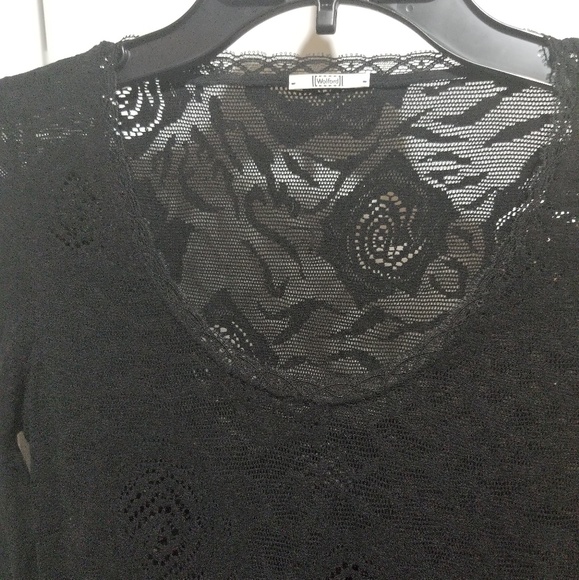 Top - Picture 2 of 2